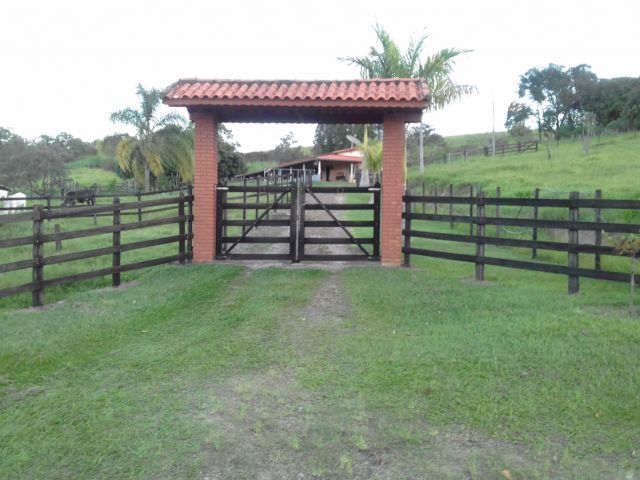 Chácara/Sítio para Venda  Torre de Pedra